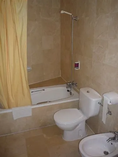 Hostal Drago Pueblo Nuevo de Guadiaro España