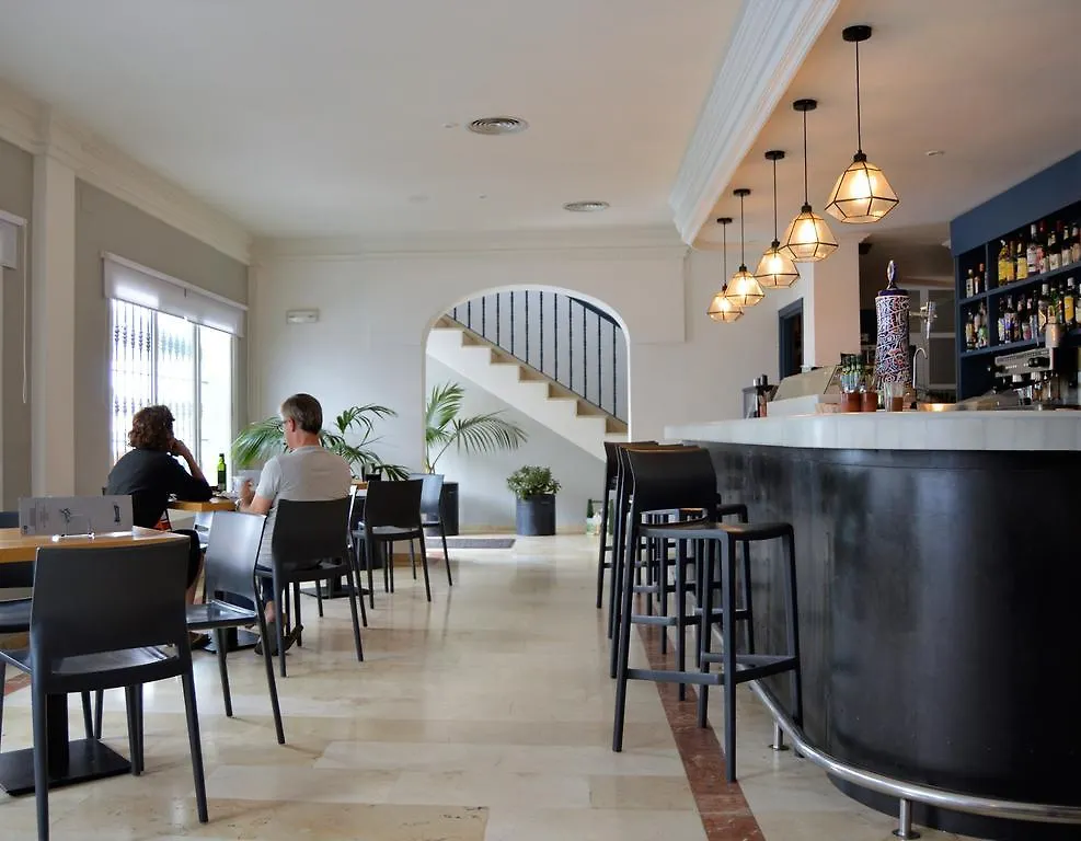 Hostal Drago Pueblo Nuevo de Guadiaro Affittacamere