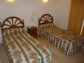 Hostal Drago Pueblo Nuevo de Guadiaro Affittacamere