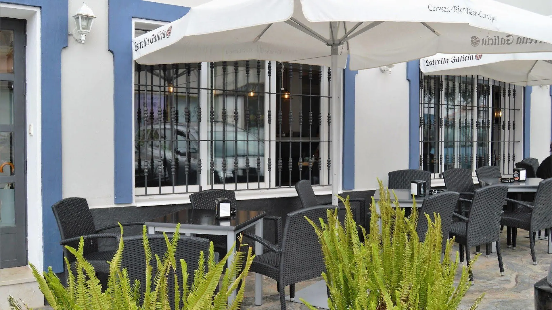 Hostal Drago Pueblo Nuevo de Guadiaro Affittacamere